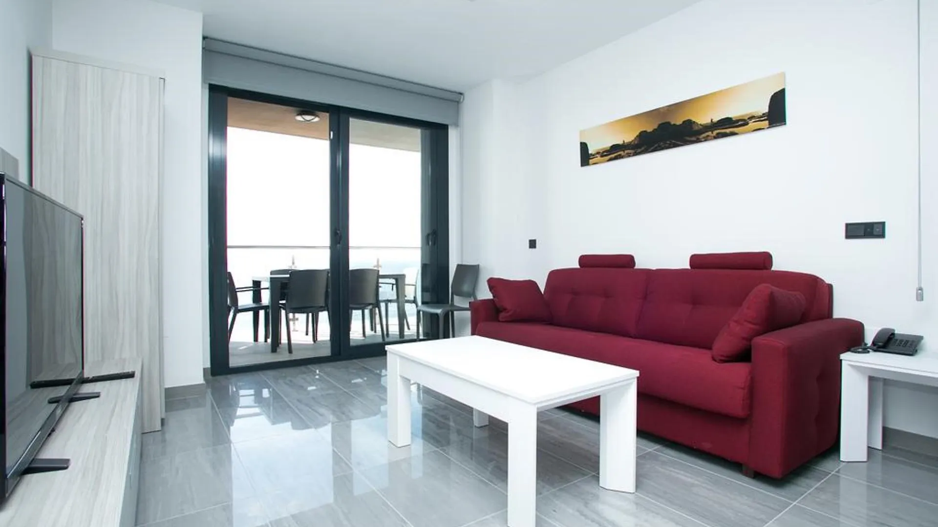 Apartamentos Fuengirola Playa 2*,